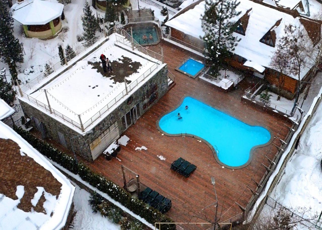 Тау-House Hotell Kok-Shoky Exteriör bild