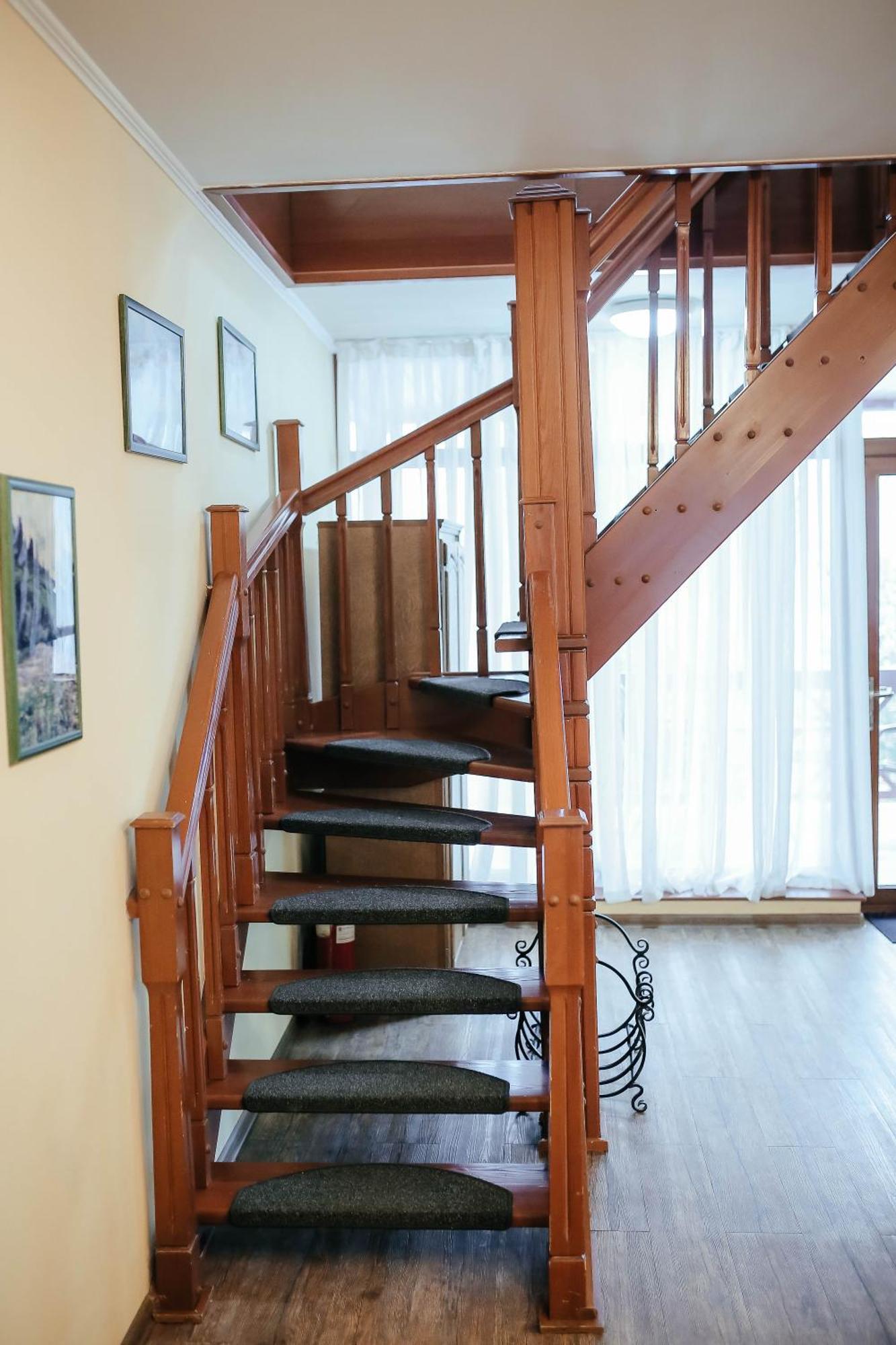 Тау-House Hotell Kok-Shoky Exteriör bild
