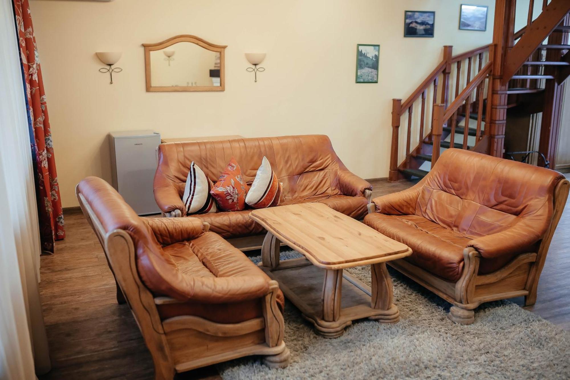 Тау-House Hotell Kok-Shoky Exteriör bild