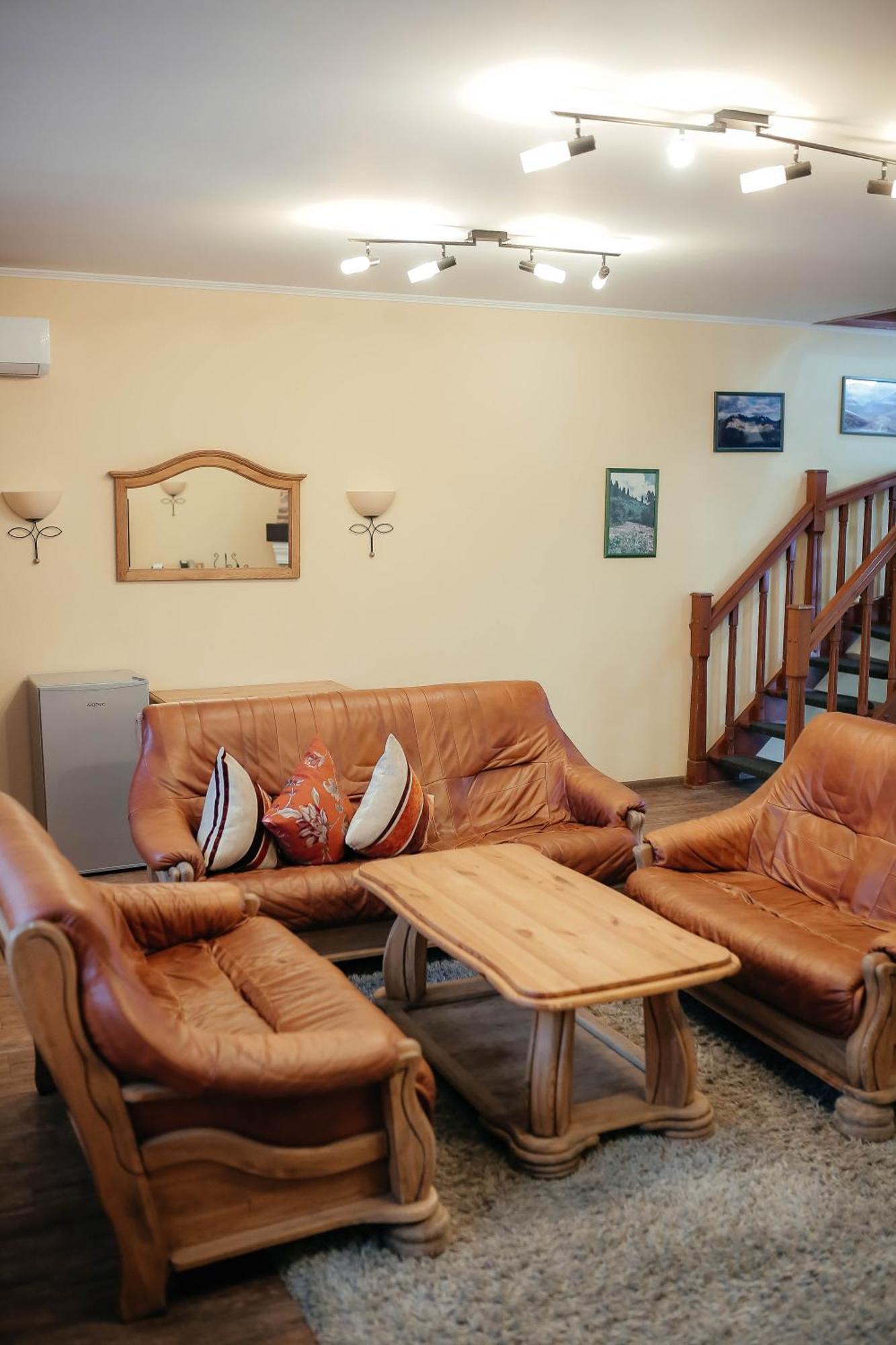 Тау-House Hotell Kok-Shoky Exteriör bild