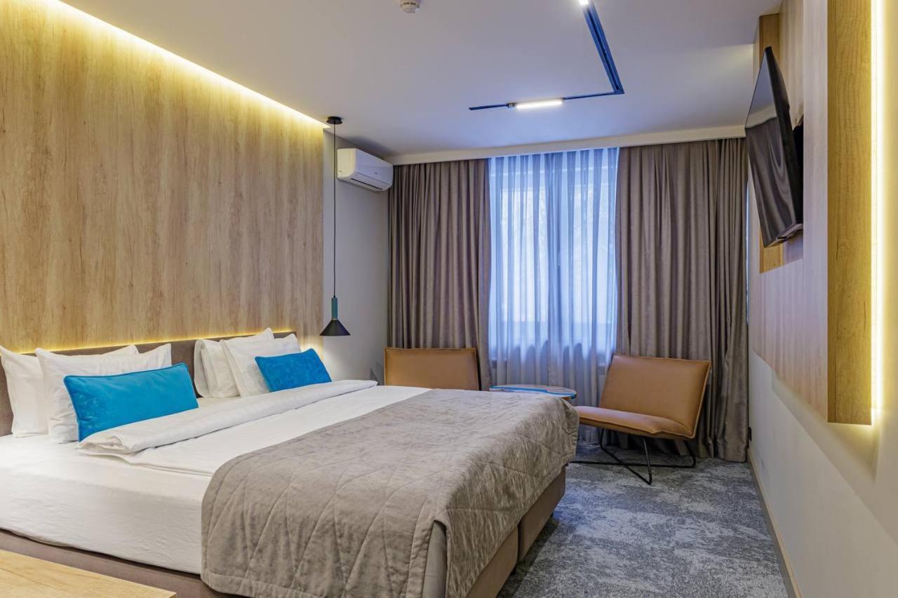 Тау-House Hotell Kok-Shoky Exteriör bild